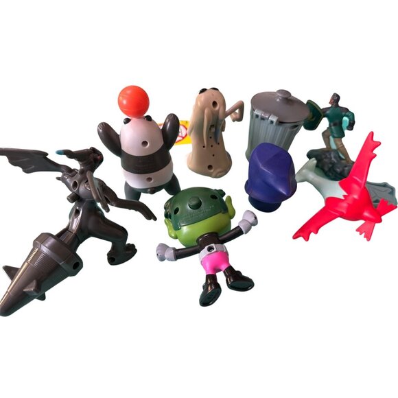 Random Lot of 8 Collectible Toys Made For McDonald's/Sonic - Picture 2 of 8